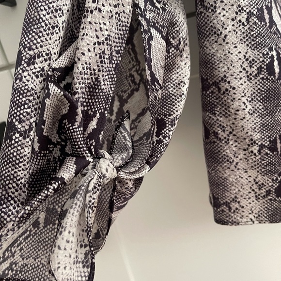 Generation Love - Picture 3 of 6